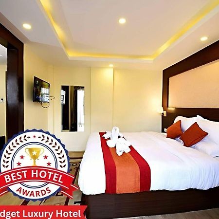 Hotel Sapana Garden Thamel Катманду Екстериор снимка