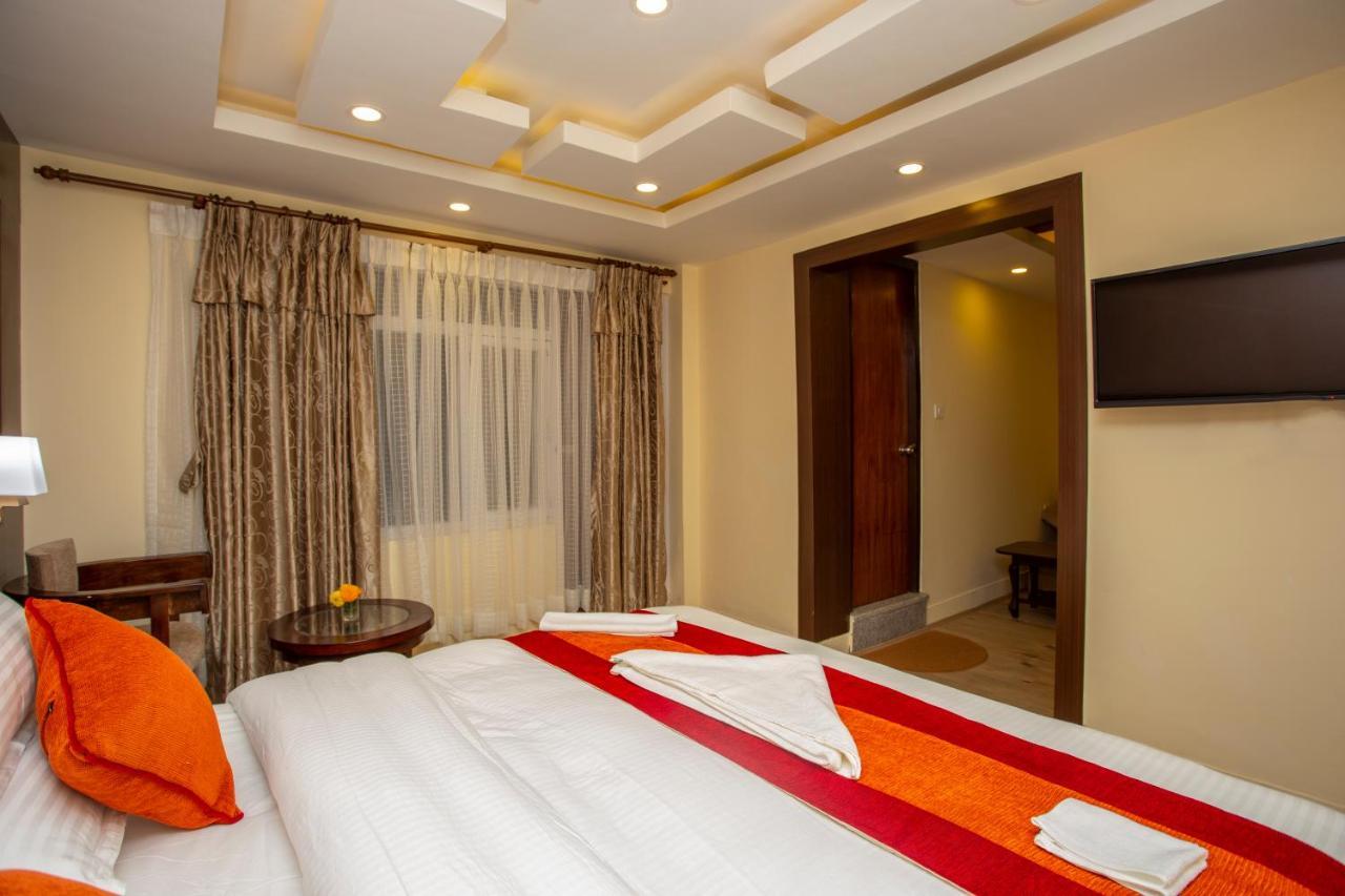 Hotel Sapana Garden Thamel Катманду Екстериор снимка