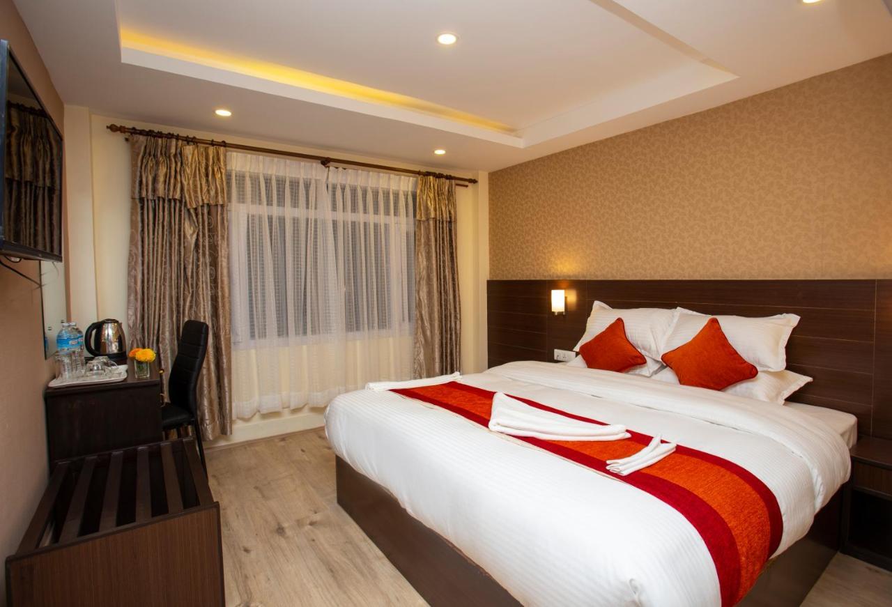 Hotel Sapana Garden Thamel Катманду Екстериор снимка