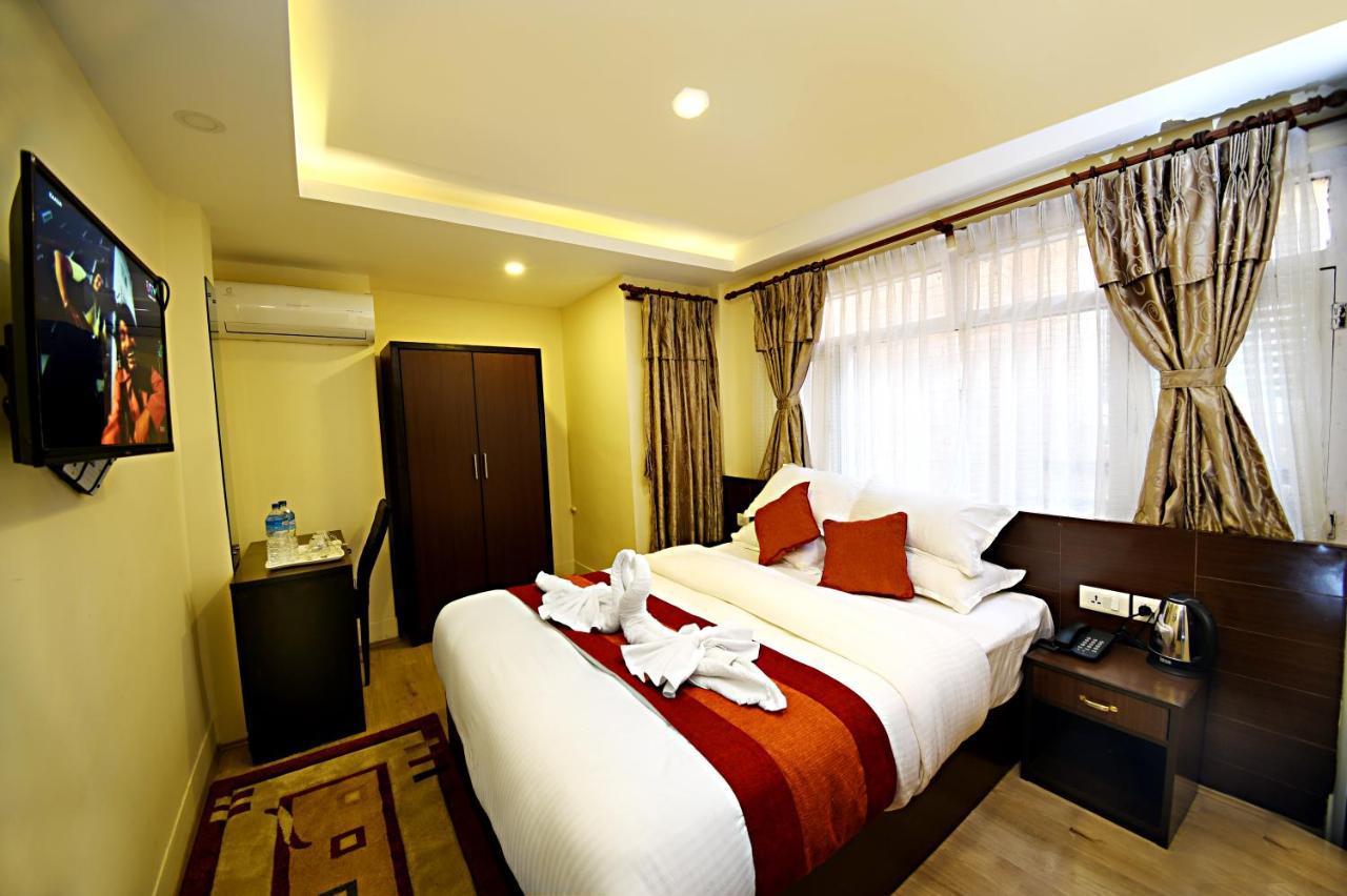 Hotel Sapana Garden Thamel Катманду Екстериор снимка