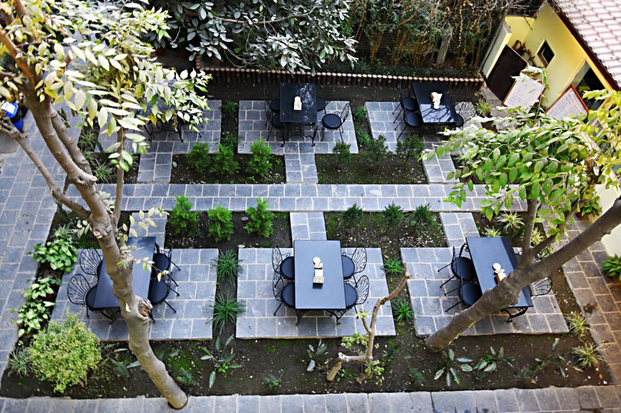 Hotel Sapana Garden Thamel Катманду Екстериор снимка