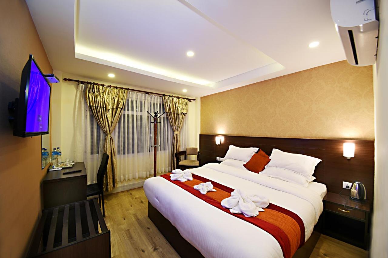 Hotel Sapana Garden Thamel Катманду Екстериор снимка
