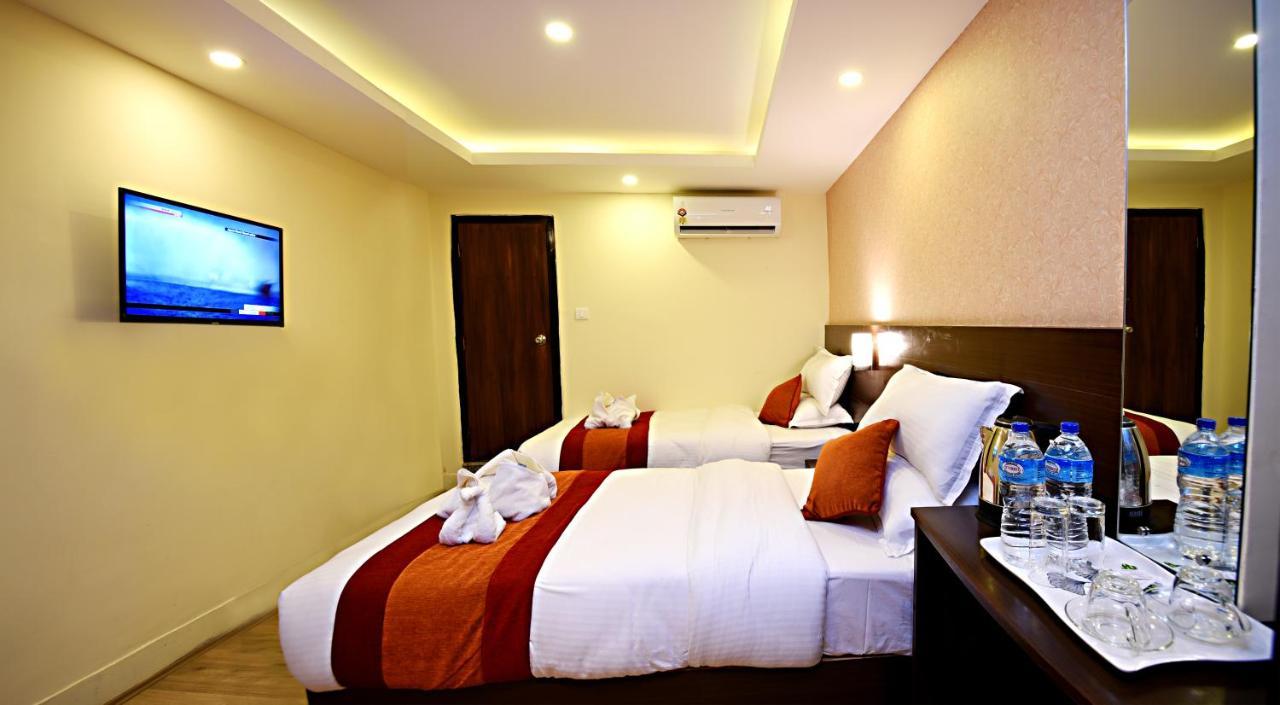 Hotel Sapana Garden Thamel Катманду Екстериор снимка